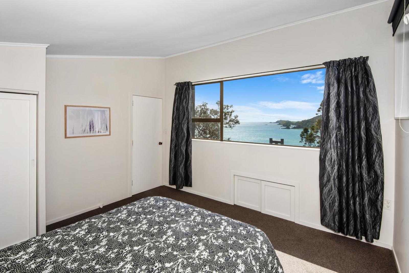 Bayview Beauty - Helena Bay Holiday Home Lyttelton